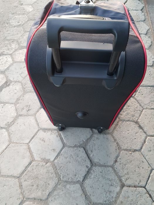 Сумка на колёсах ниссан