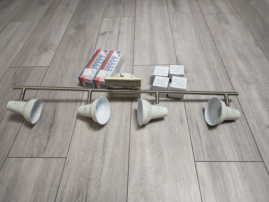 Plafoniera(bara spoturi) 4 spoturi i Eglo