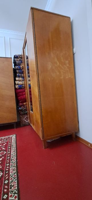 Шкаф для белья,одежды.