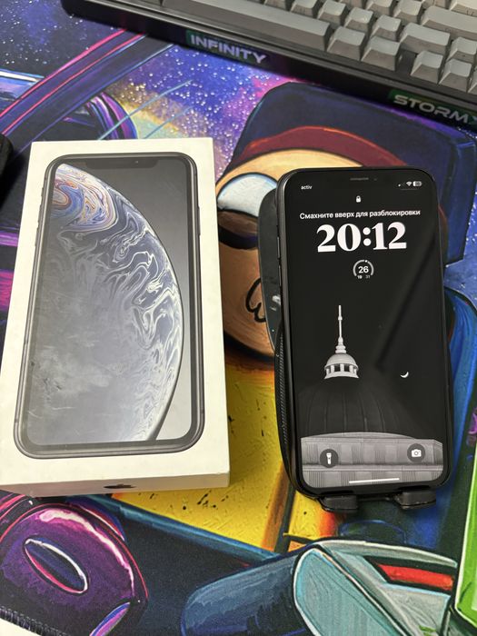 Продам Айфон Хр. Iphone XR