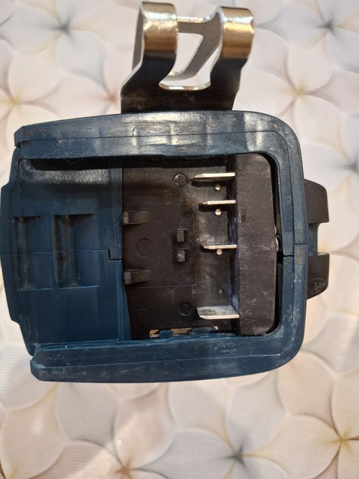 Винтоверт  ударен BOSCH GDR 18V-200C