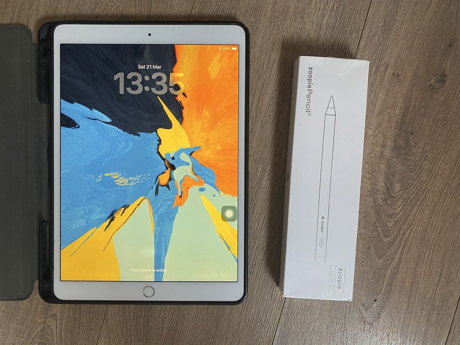 Ipad air 3 2019 64gb wifi capacitate baterie 90% stilou tastatura