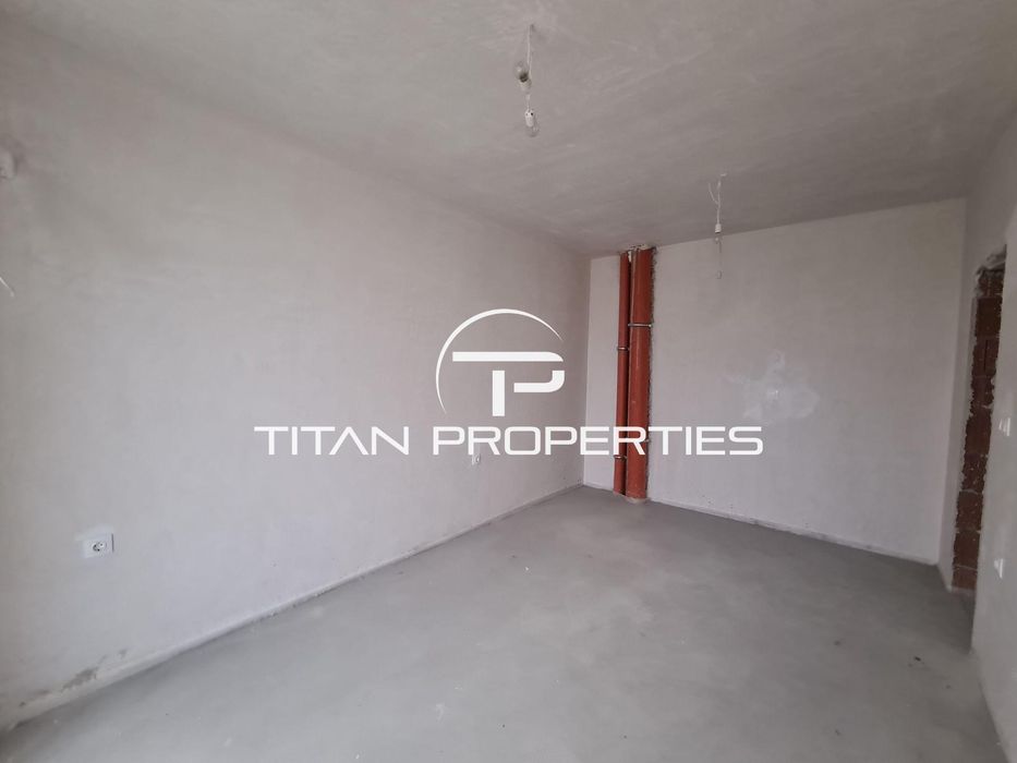 Продава се Четиристаен апартамент в Пловдив, Тракия - 172 кв.м за 1744 €/кв.м - Снимка #2