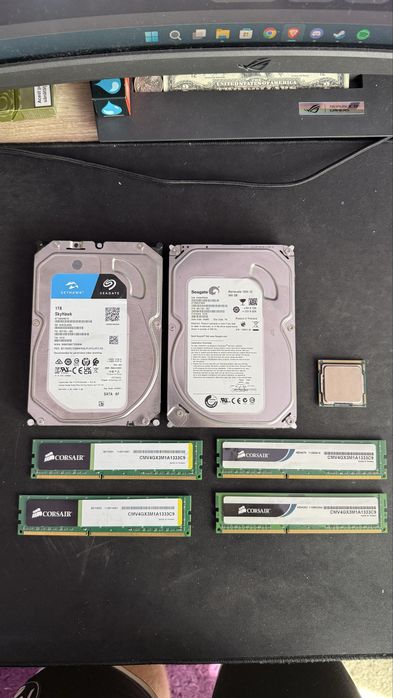 Vand 4x4GB RAM DDR3, 1 HDD 1TB, 1 HDD 500GB, Procesor I5 750 !CITITI DESCRIEREA!