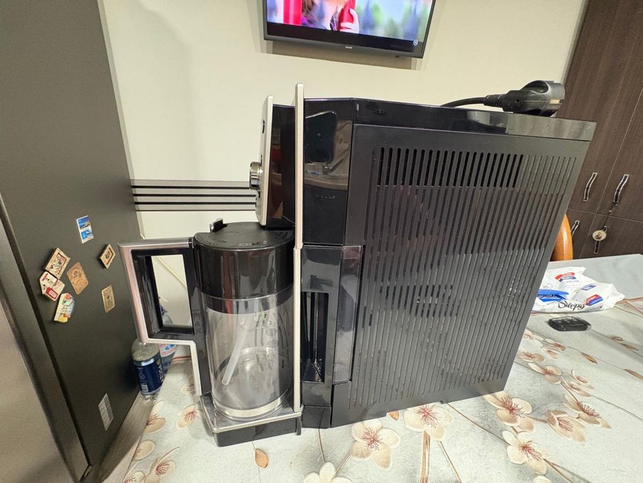 Aparat de cafea delonghi