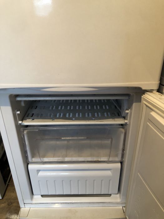 Холодильник с доставкой