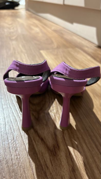 Женская красивая обувь