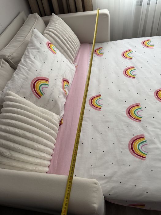 Диван - разтегателен и компактен