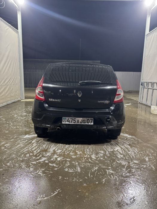 Renault Sangero 2013год