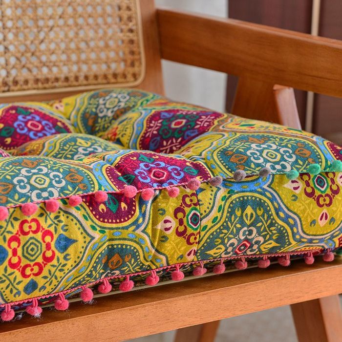 Продам подушки на стулья