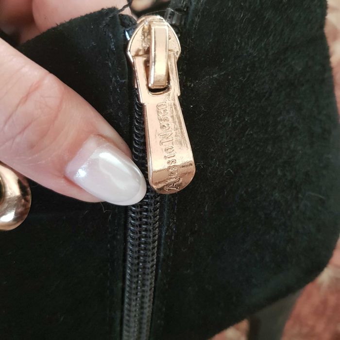 Продам новые ботильоны