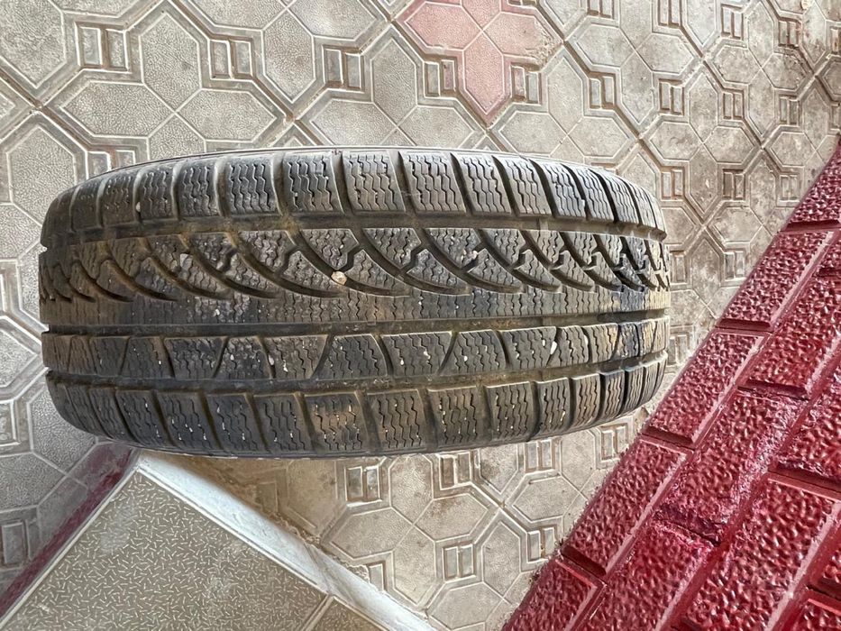 Продам зимнюю резину