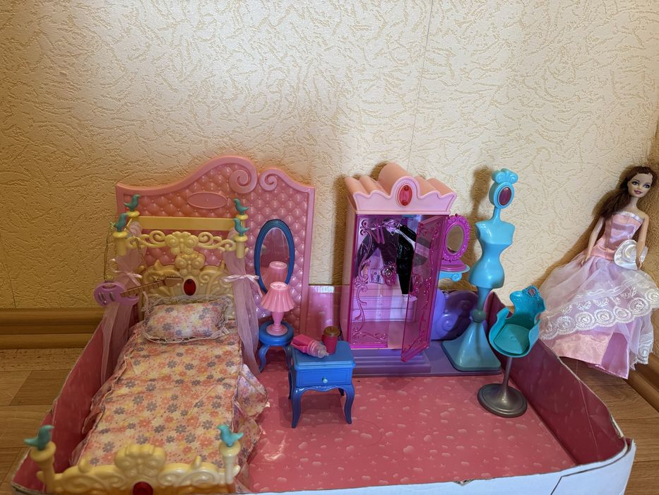 Мебель с барби