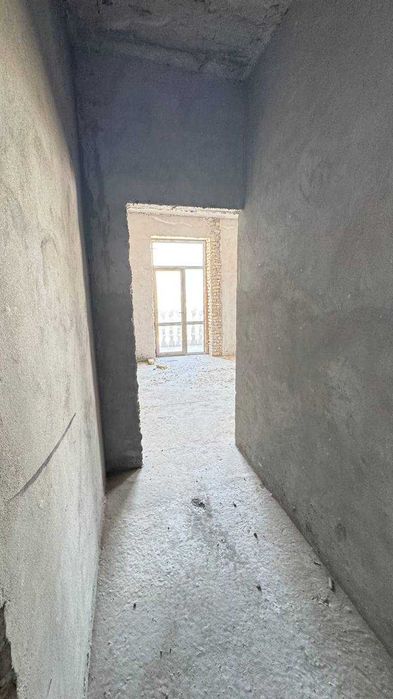 Urganchda Shovot kanalida 120m² yangi kvartira sotiladi