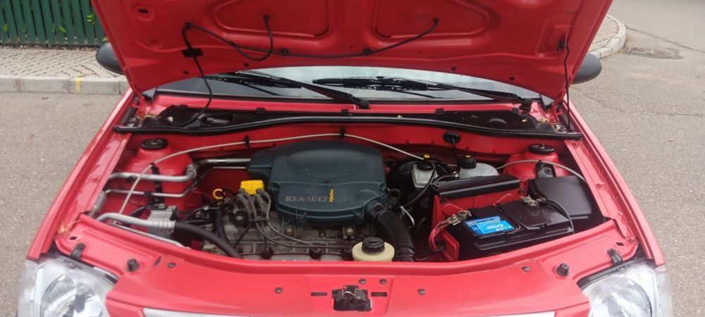 Dacia Logan   =1,6 = aer condiționat =