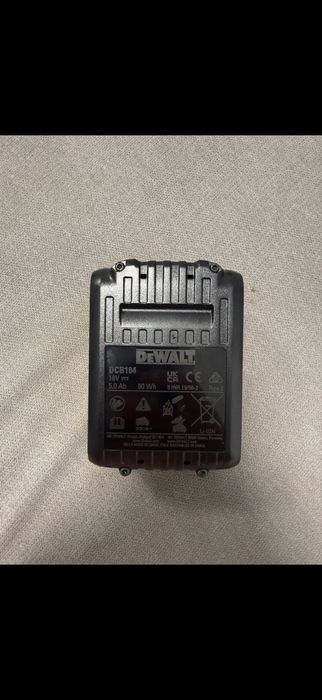 Acumulator Dewalt 5 Ah DCB 184