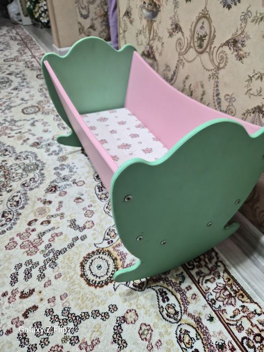 Кроватка для кукол