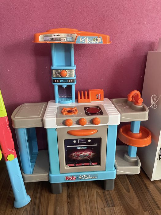 Игрушки для детей , Детская игровая