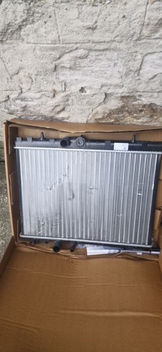 Воден радиатор за Ситроен берлинго 2.0 hdi