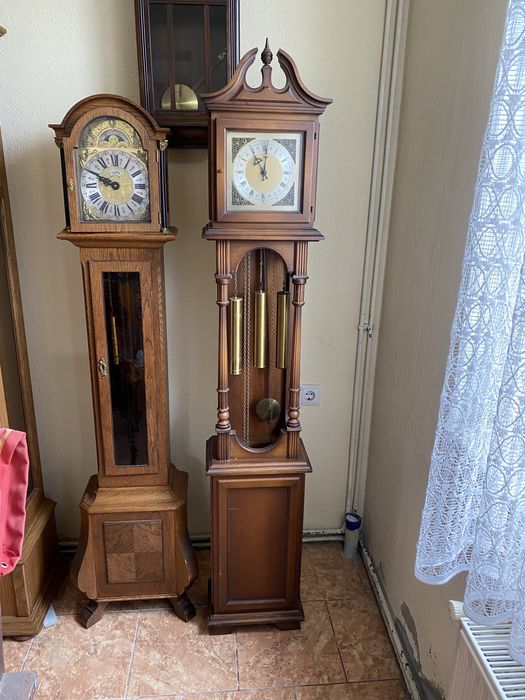 Pendule de pardoseala 2 bucati
