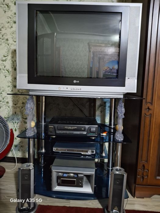 LG televizor video kaseta DVD kalonka bass+ pastavka