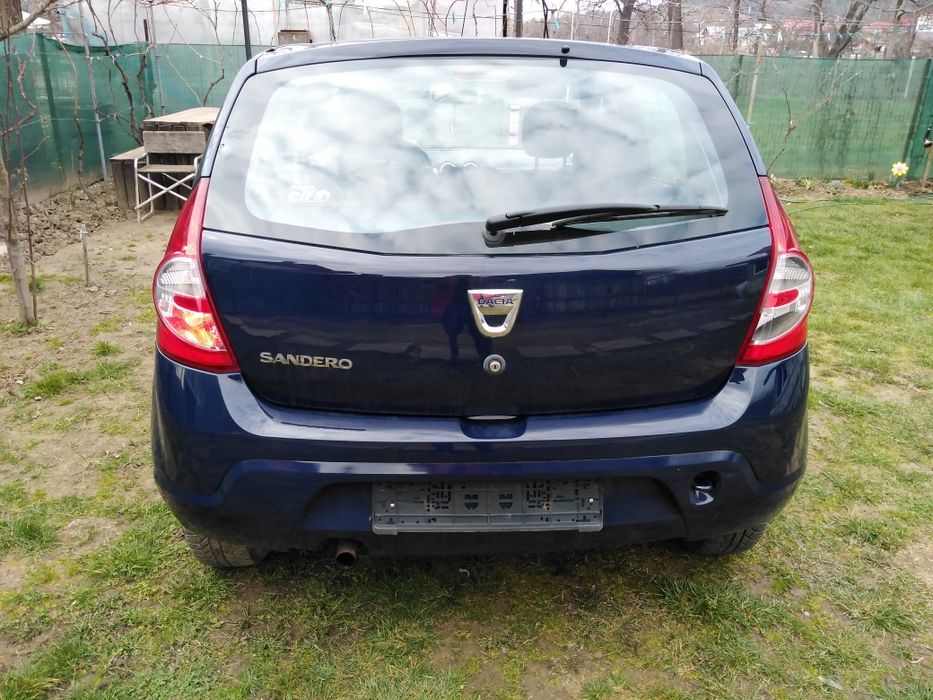 VÂND DACIA SANDERO EURO 5 ÎN stare foarte bună!