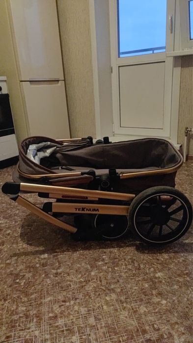 Продам коляску.