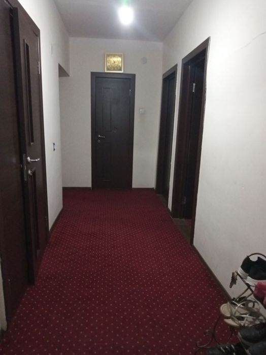 Аренда метро тинчлик 2.хонали оилага берилади расмдаги уй