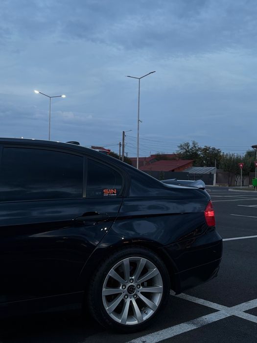 BMW Seria 3 2005 — imagine 2