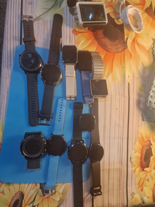 Lot casti,ceasuri smart etc