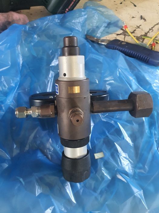 Reductor regulator gaz sudura oxigen argon.