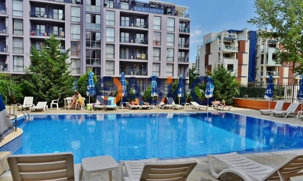 Продава се Двустаен апартамент в к.к. Слънчев бряг - 71 кв.м за 568 €/кв.м - Снимка #11