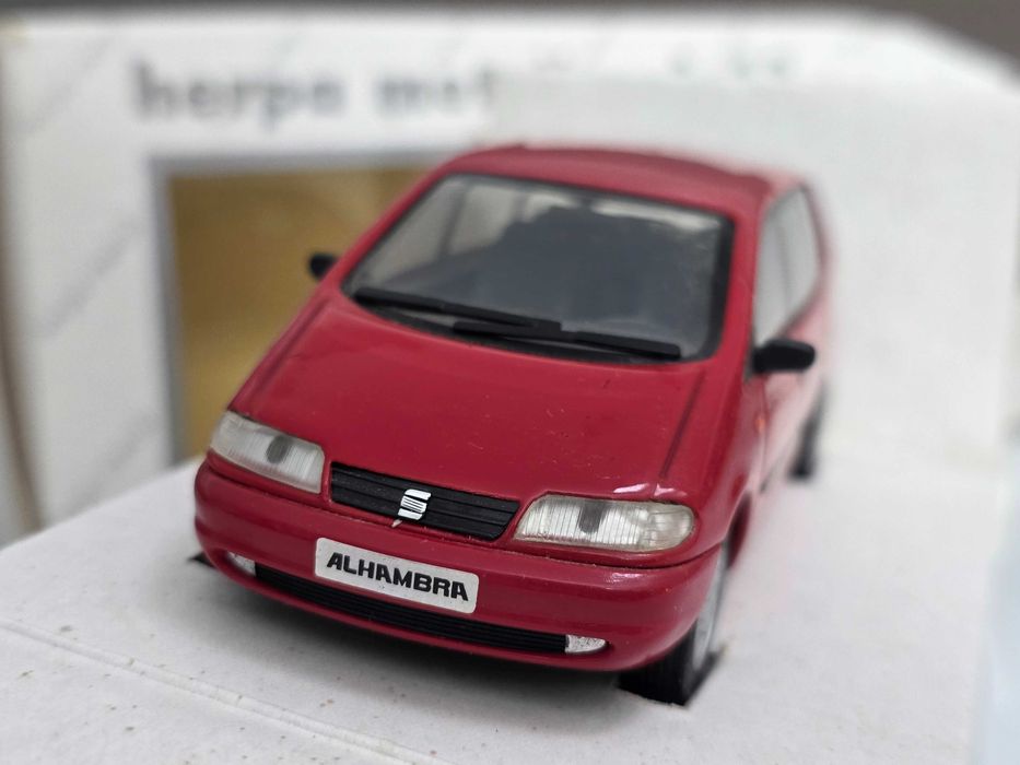 Macheta Auto 1/43 Herpa Metal Seat Alhambra