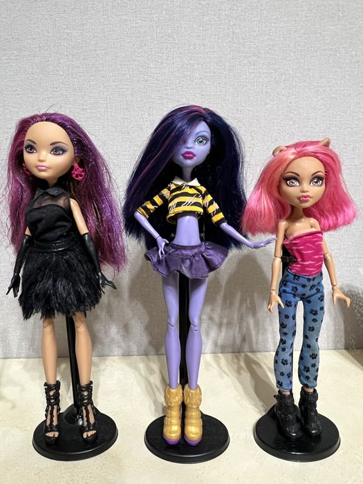 Продам куклы монстр хай, эвер афтер хай и аксессуары