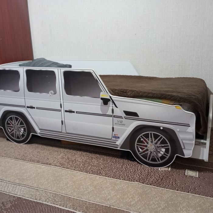 Кровать подростковая