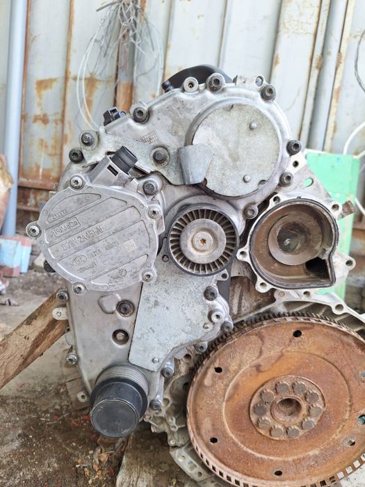 Продается двигатель от Volvo XC90