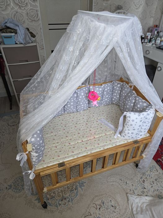 Манеж сатылады таза ағаштан