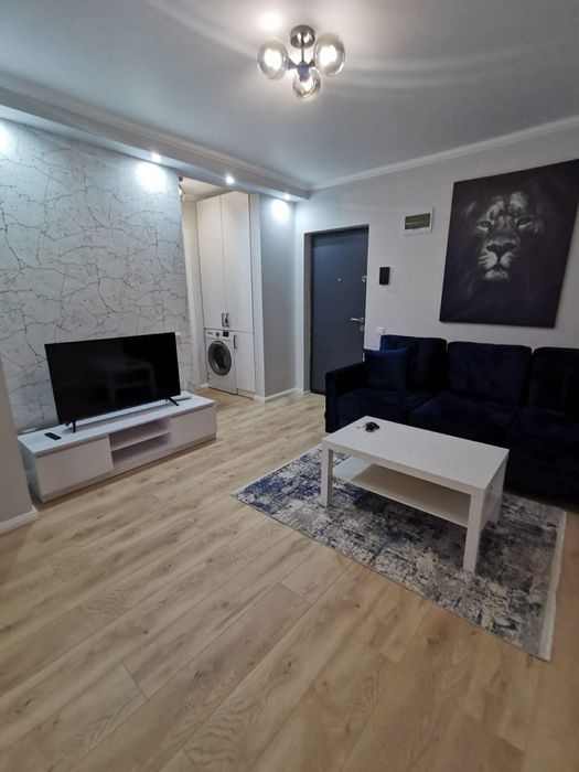 Inchiriez apartament cu două camere