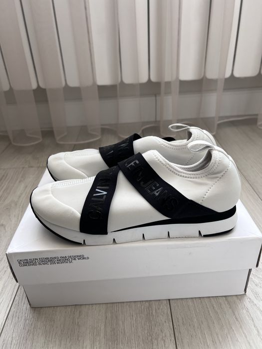 Маратонки / сникърси - размер 38