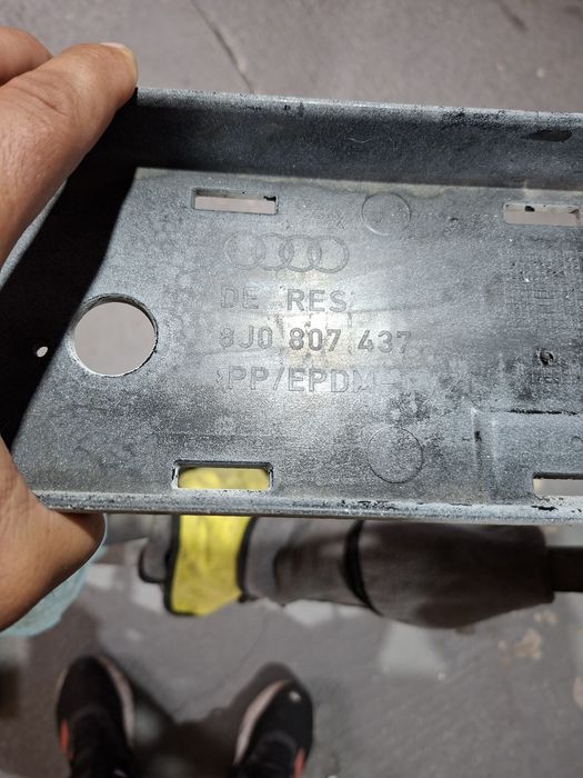 Bara fata Audi TT an 2006-2011