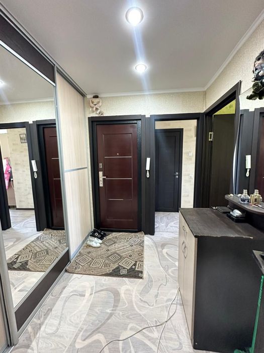 Продам 2х комн., сокол