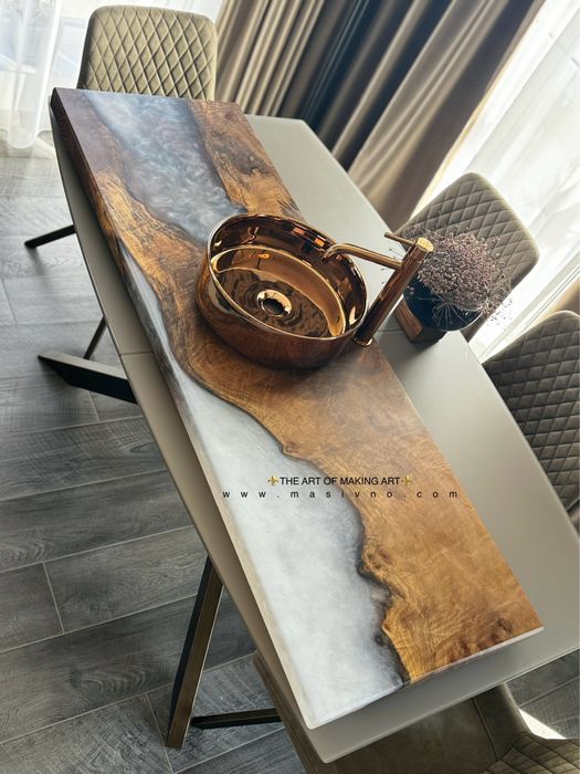 Водоустойчив плот от дърво и епоксидна смола