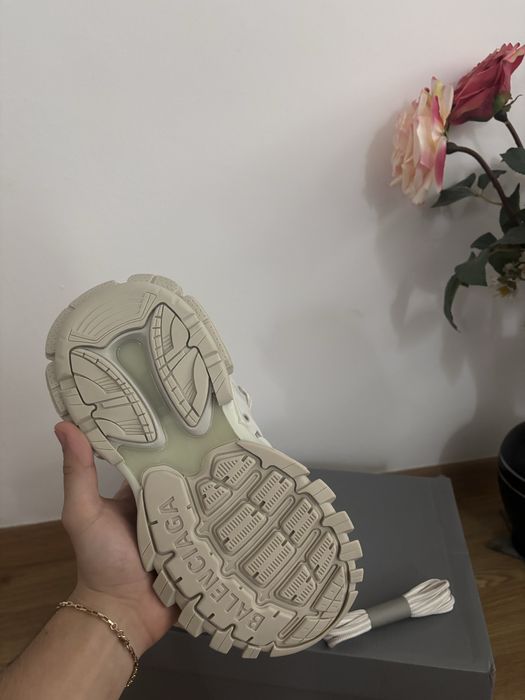 Balenciaga track White