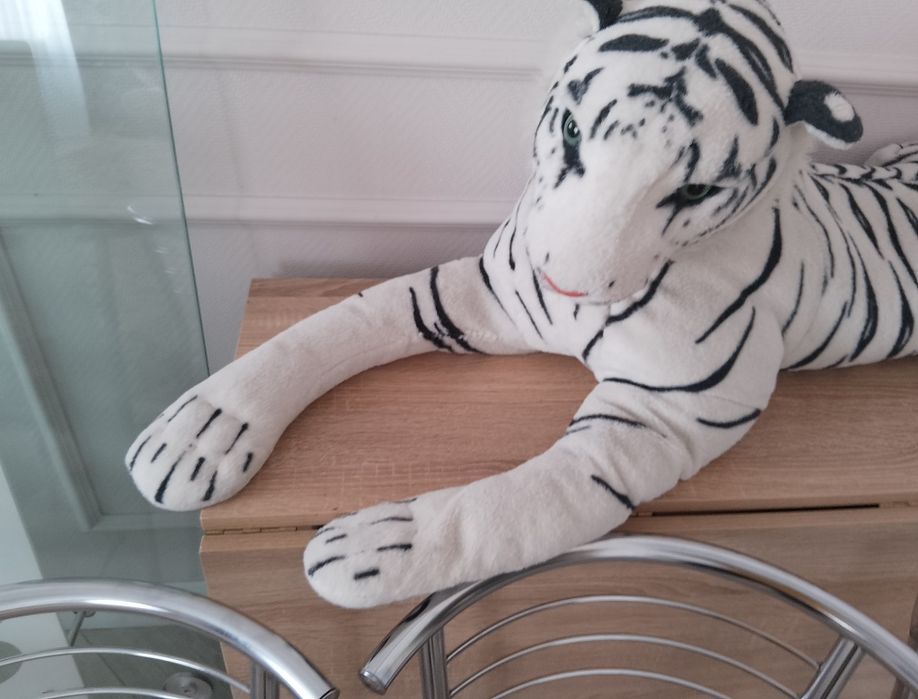 Большой белый тигр.