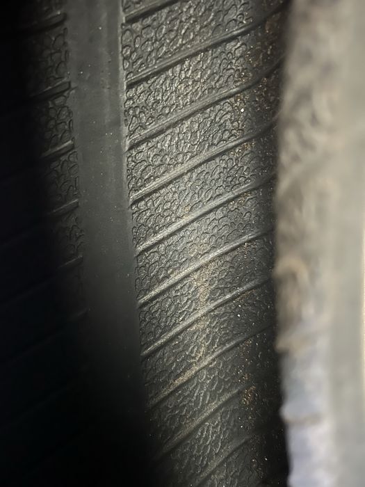 Продам бу шины нормально сост