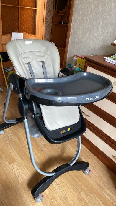 Продам кормильный столик Текнум