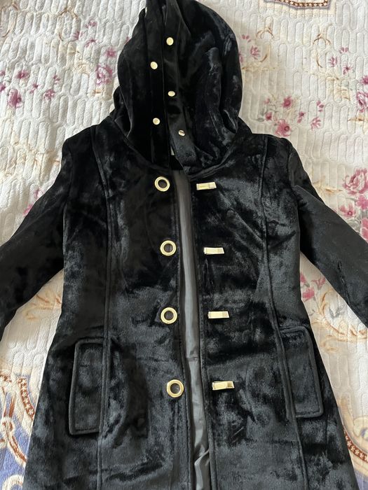 Продам   Пальто .