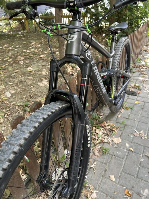 Vand Bicicleta Enduro Full Suspension Lapierre Zesty AM 4.0 FIT