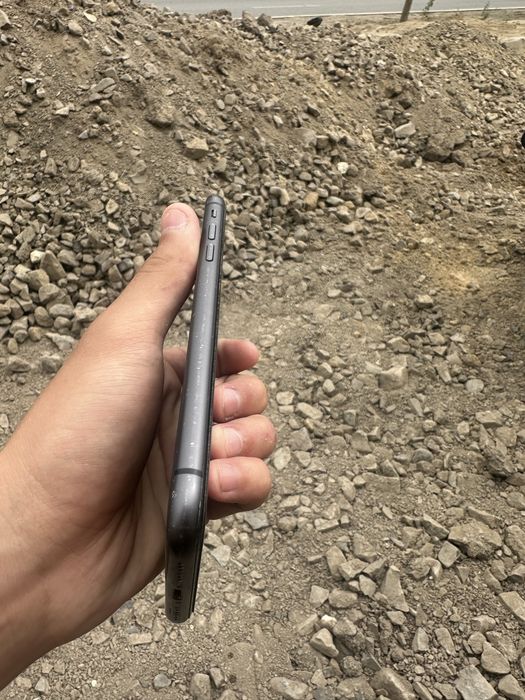 продается айфон iphone 11