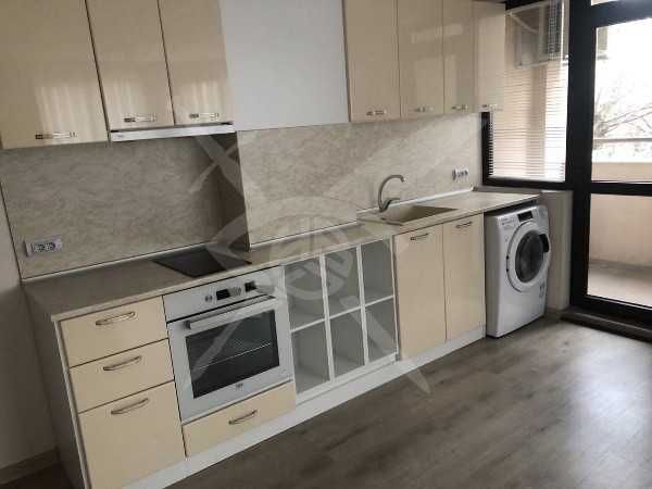 Дава се под наем Двустаен апартамент в Пловдив, Център - 67 кв.м за 550 € - Снимка #4